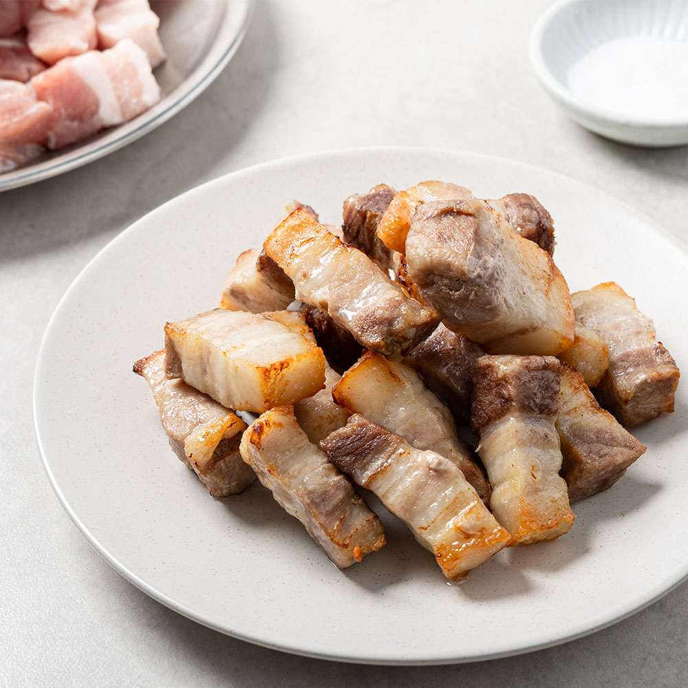 한입 큐브 삼겹살 300g x 4팩 냉동 돼지고기 구이용 소포장 스페인산 HACCP - 상세 이미지 5