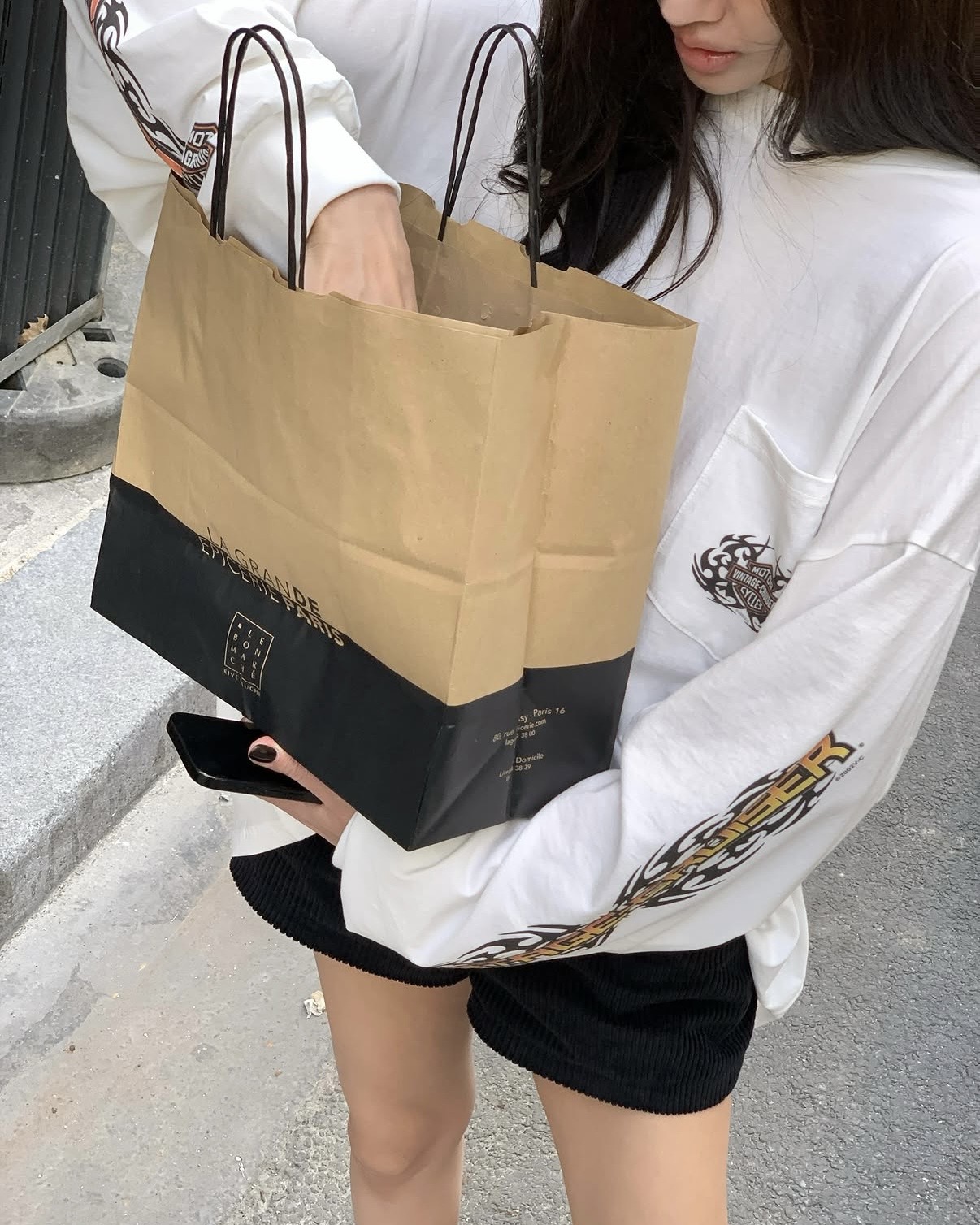 솝앤워터 글랜티 글랜 긴팔티 오버핏 루즈핏 긴팔 빈티지 프린트 맨투맨티 (아이보리) - 상세 이미지 2