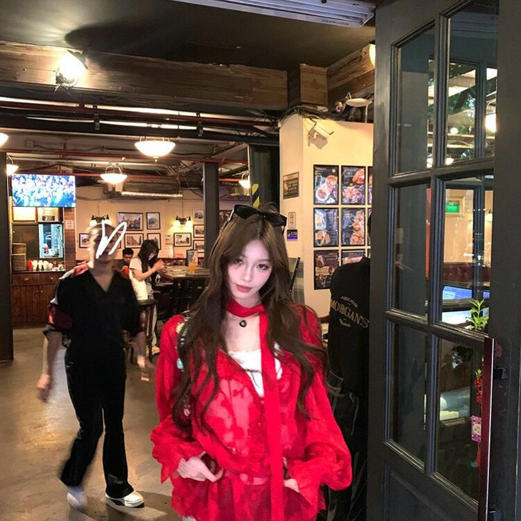 시스루 레드 블라우스 여리여리한 감성룩 페미닌 데이트룩 러플 장식 - 상세 이미지 2