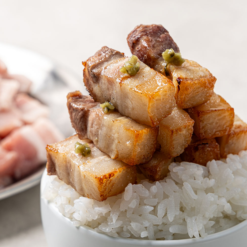 한입 큐브 삼겹살 300g x 4팩 냉동 돼지고기 구이용 소포장 스페인산 HACCP - 상세 이미지 3