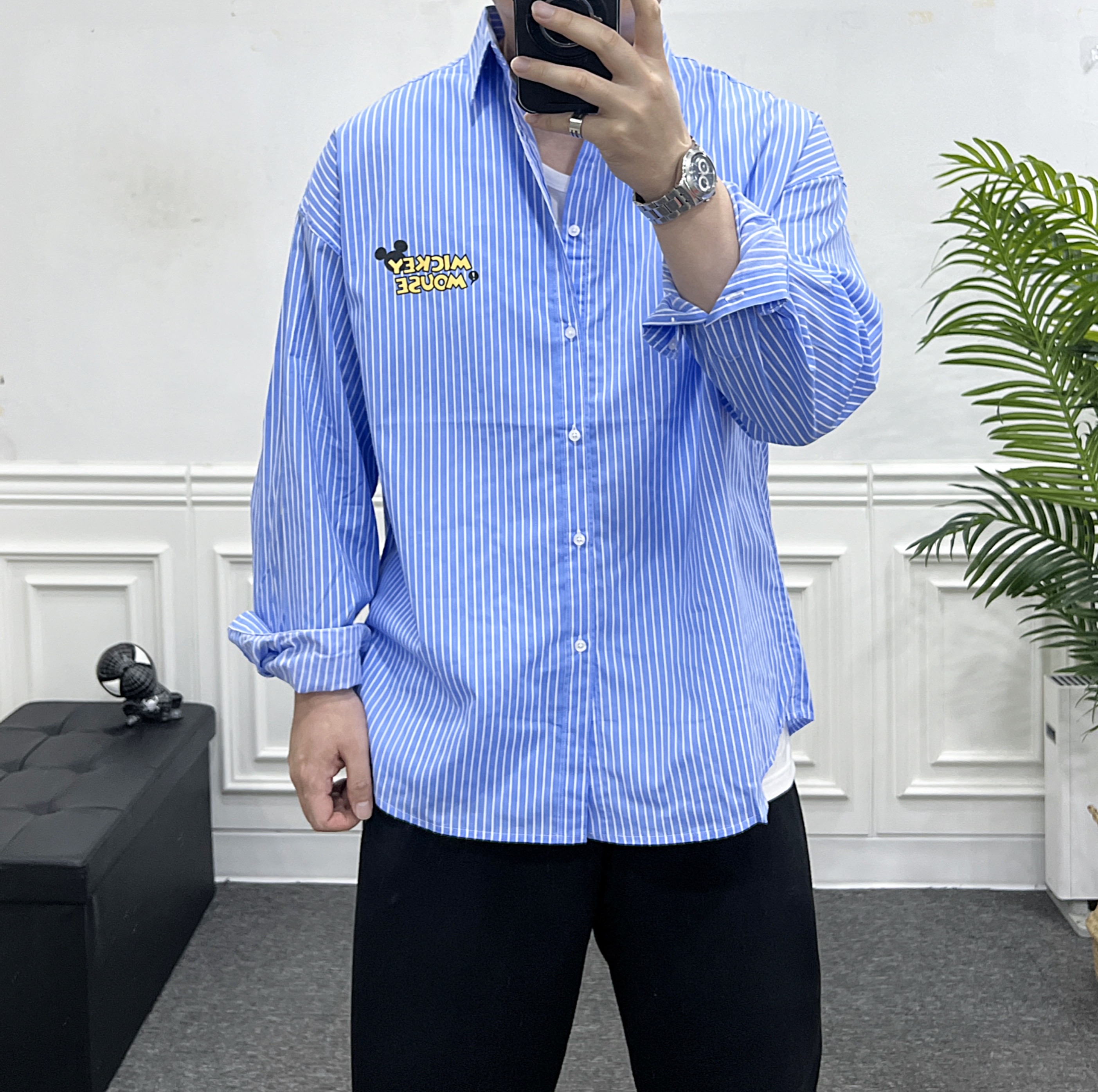 (디즈니정품) 남자 오버핏 남방 미키마우스 스트라이프 흰셔츠 - 상세 이미지 3