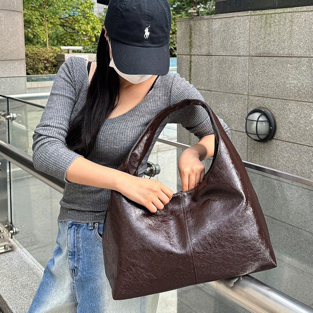 여성 레더 대용량 호보 숄더백 보부상가방 데일리 수납력좋은가방 - 상세 이미지 3