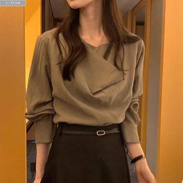 베리드 드레이프 라운드넥 스트랩 블라우스 3col 가을 봄 루즈핏 텐셀 오피스룩 제이플로우 - 상세 이미지 5