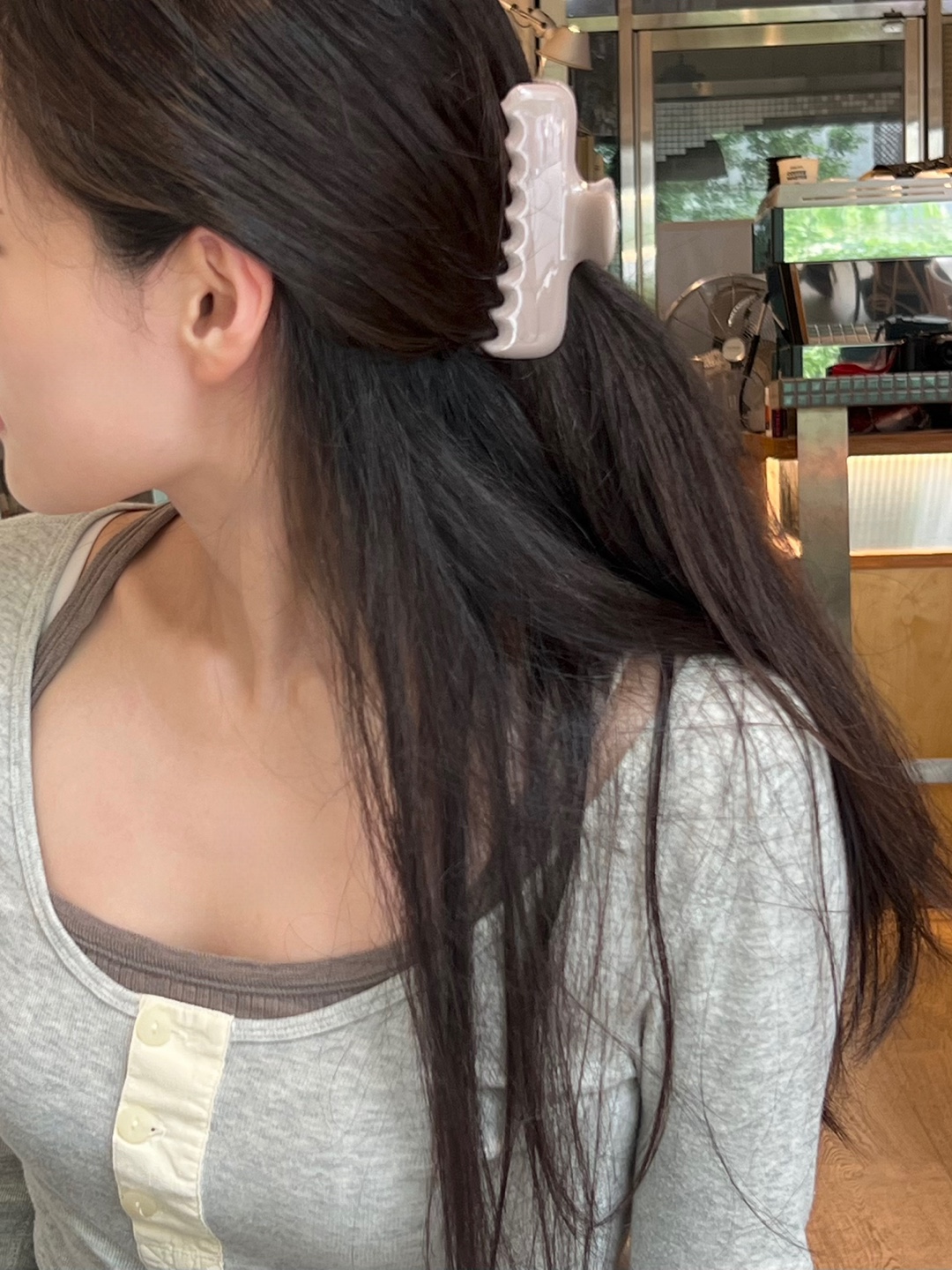 어텀무드 롱사각 단색 반묶음 올림머리 집게핀 바렛 키치포인트 플라스틱 - 상세 이미지 4