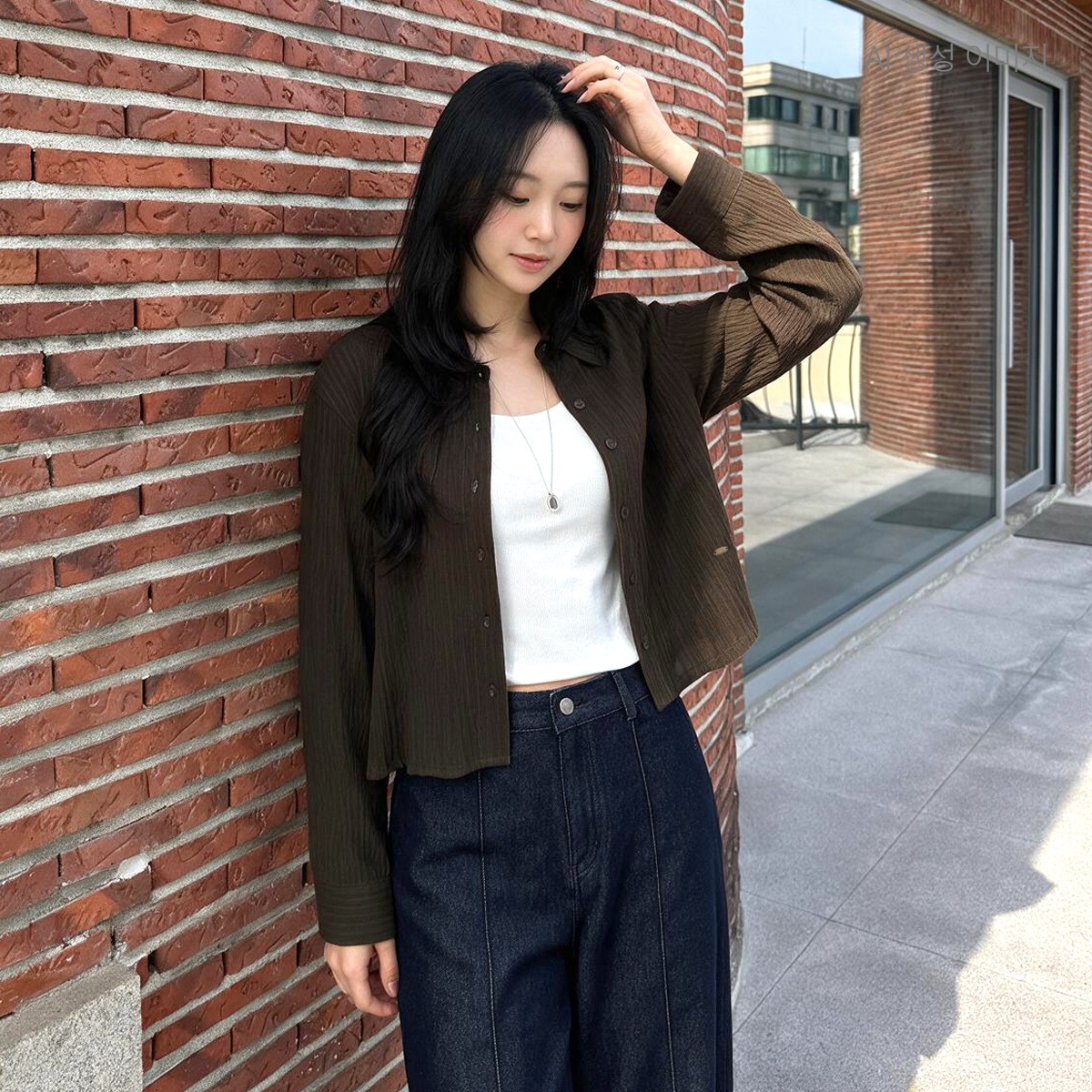 로엠 RE 긴팔 크롭 셔츠(RMYWG25R12) RMYWG38R13 - 상품 이미지