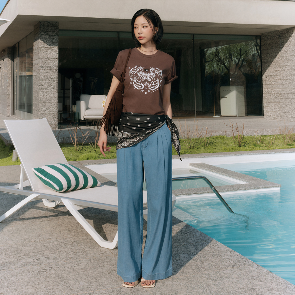 더엣지 26SS 린넨혼방 스트레치 턱 팬츠 - 상품 이미지