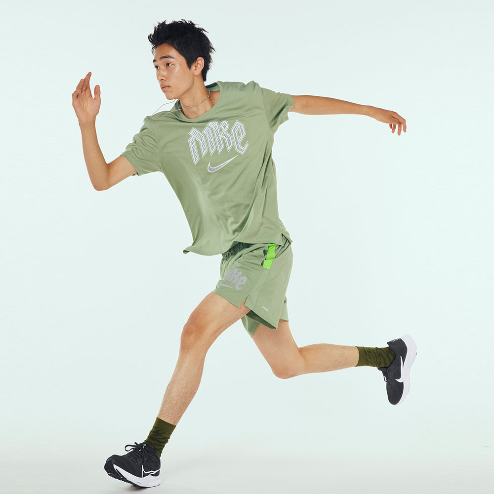 [국내매장판] 나이키 에어 줌 페가수스 40 쿠션 런닝화 조깅화 커플 운동화 블랙화이트, 270 - 상세 이미지 4
