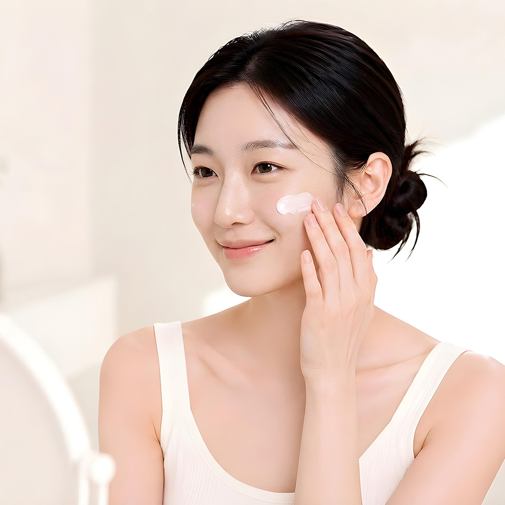 골든덤 지엔알 듀얼 블록 혼합자차 눈시림 백탁 없는 자외선 열 차단 톤업 선크림 50ml 상품 이미지