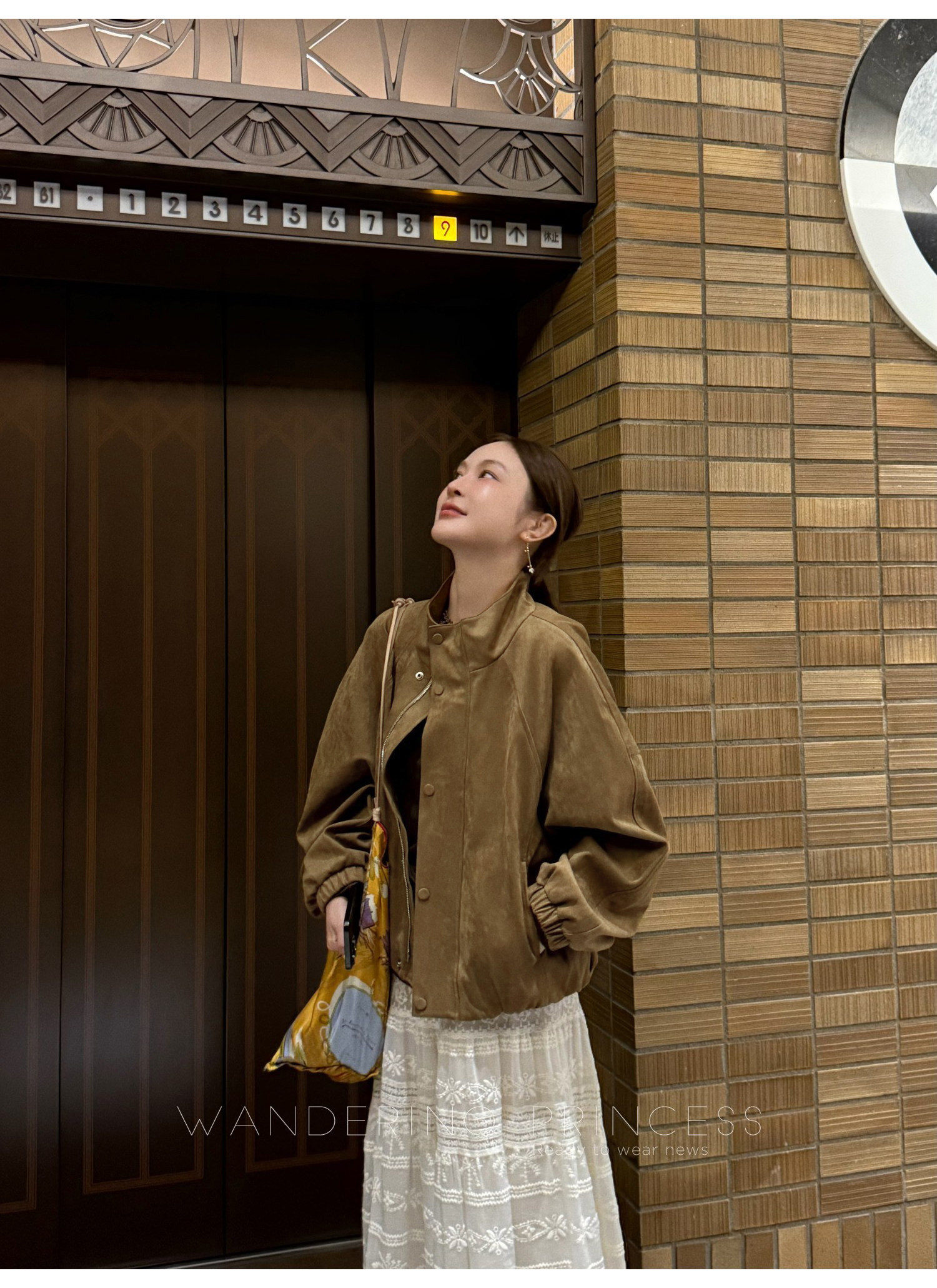 IKA 여성가죽자켓 레더블루종 하이넥 페이크 가죽점퍼 이미지 7