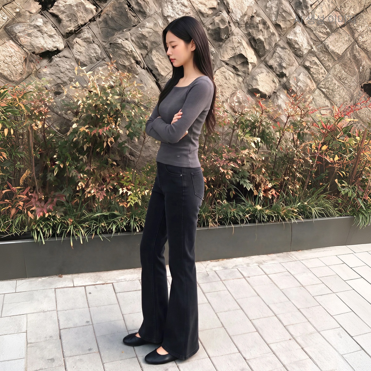 로엠 부츠컷 데님 팬츠 RMTJG49R15 - 상품 이미지