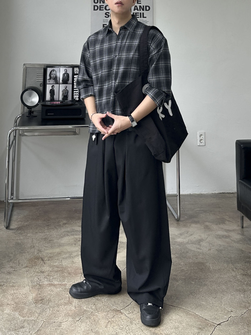 블랙_(6)_복사.jpg