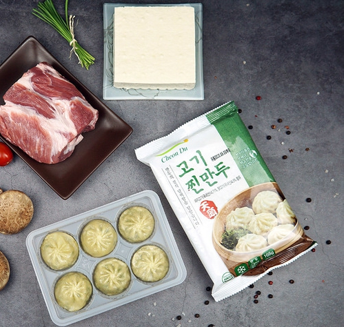 냉동만두 찐만두 4종 고기 김치 갈비 사천짬뽕 전자레인지 간편식 아침대용 168g x 5봉 - 상세 이미지 2