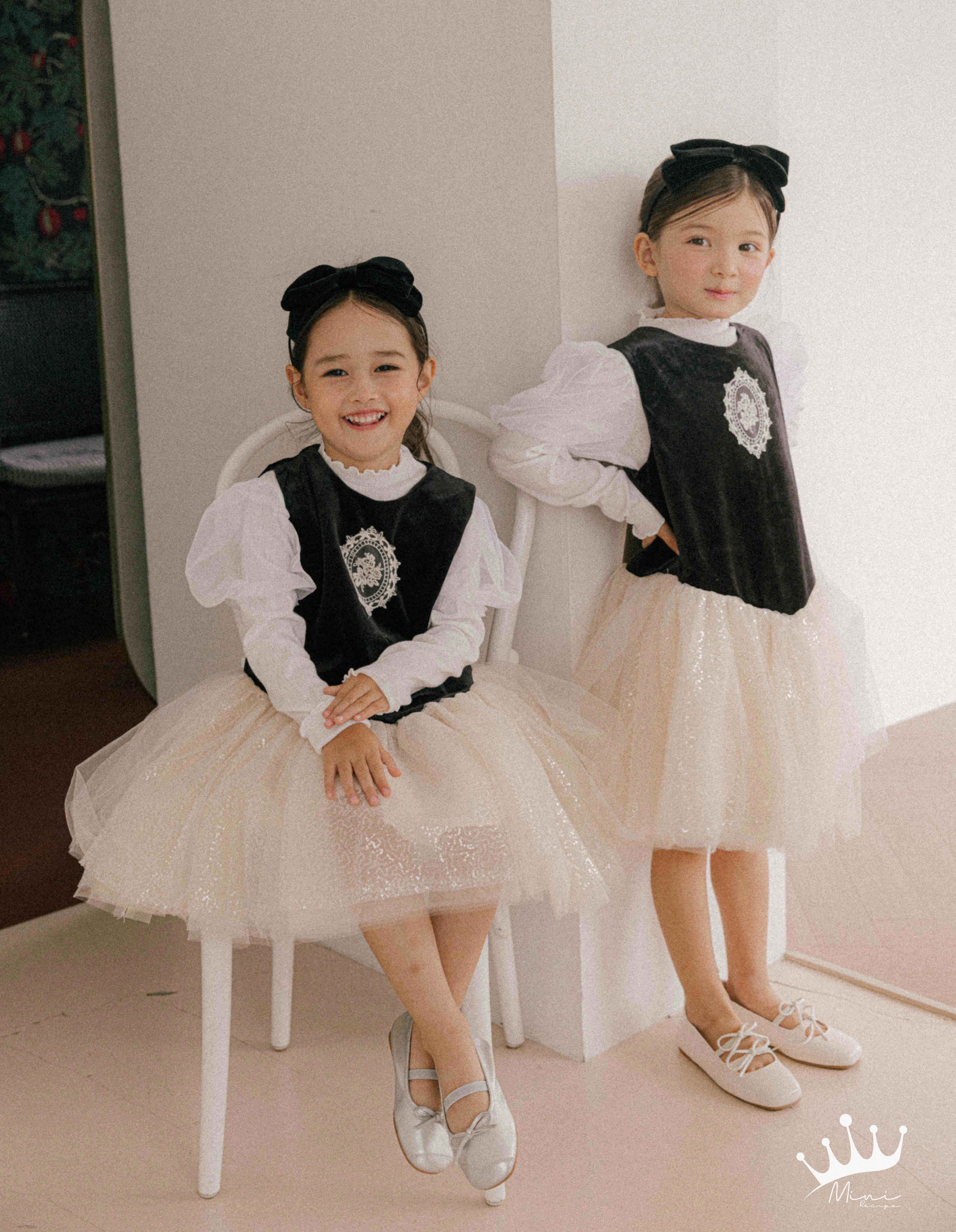 미니레시피 여아 벨벳 리본 머리띠 장식 어린이집 생일룩 데일리 - 상세 이미지 3