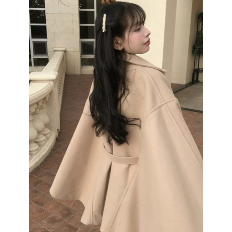 케이프코트 여성 망토 하프 코트 A라인 울 숏케이프 버튼 플레어 하객룩 블랙 - 상세 이미지 3