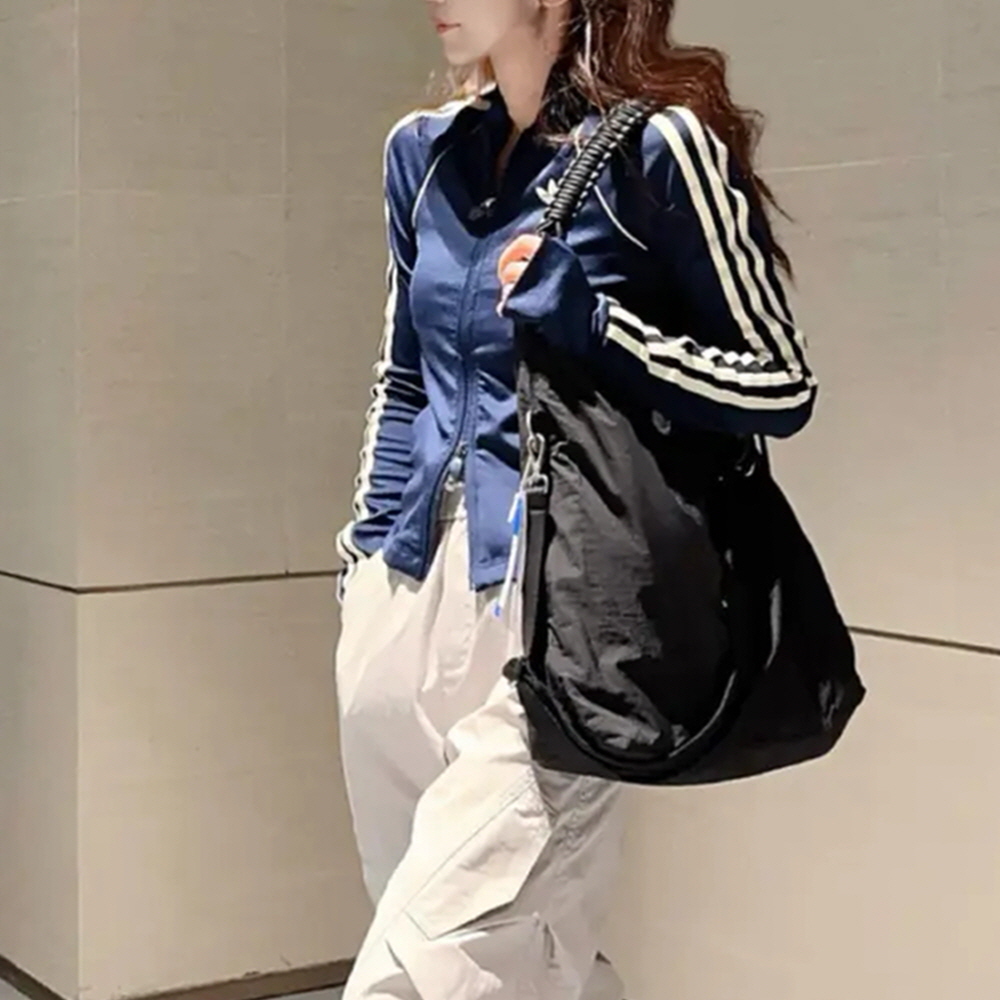 아디다스 우먼스 스포츠 슈퍼스타 미드레이어 집업 자켓 네이비 KU3687 이미지 7