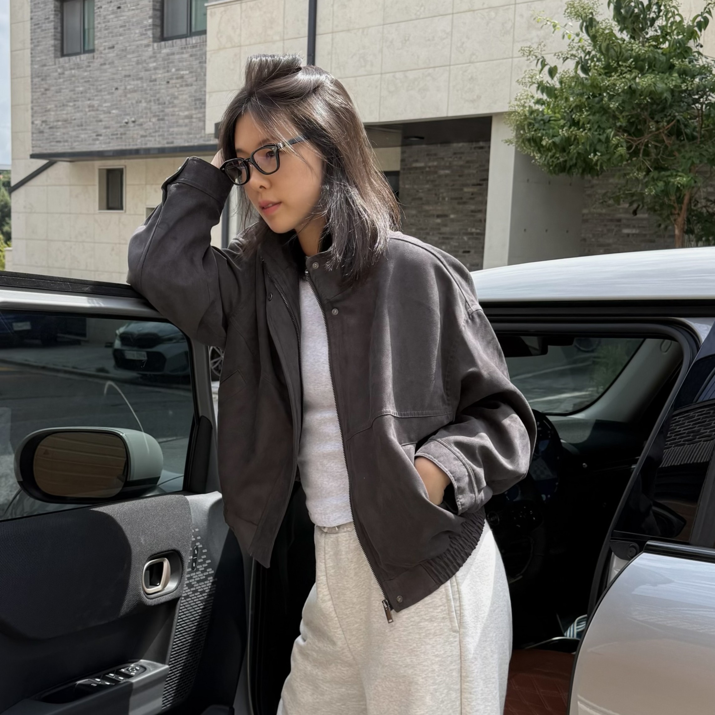 [신세틱 레더] 스파오 여성 하이넥 블루종 (스웨이드/레더) SPJLG49W02 - 상품 이미지