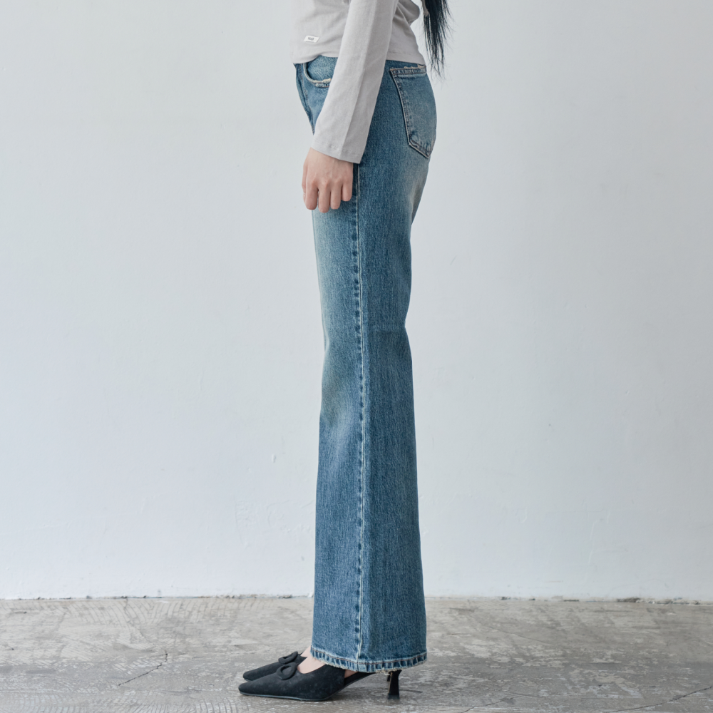 W1159 올브러쉬 부츠컷 데님 팬츠 미디움블루 - 상세 이미지 4