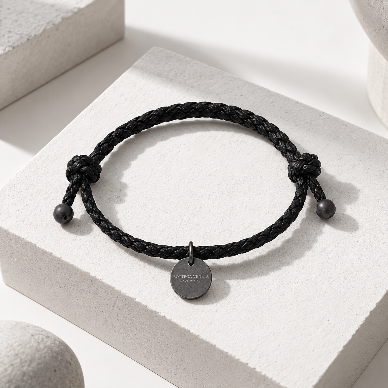보테가베네타 팔찌 인트레치아토 남자 명품 팔찌 - 상품 이미지