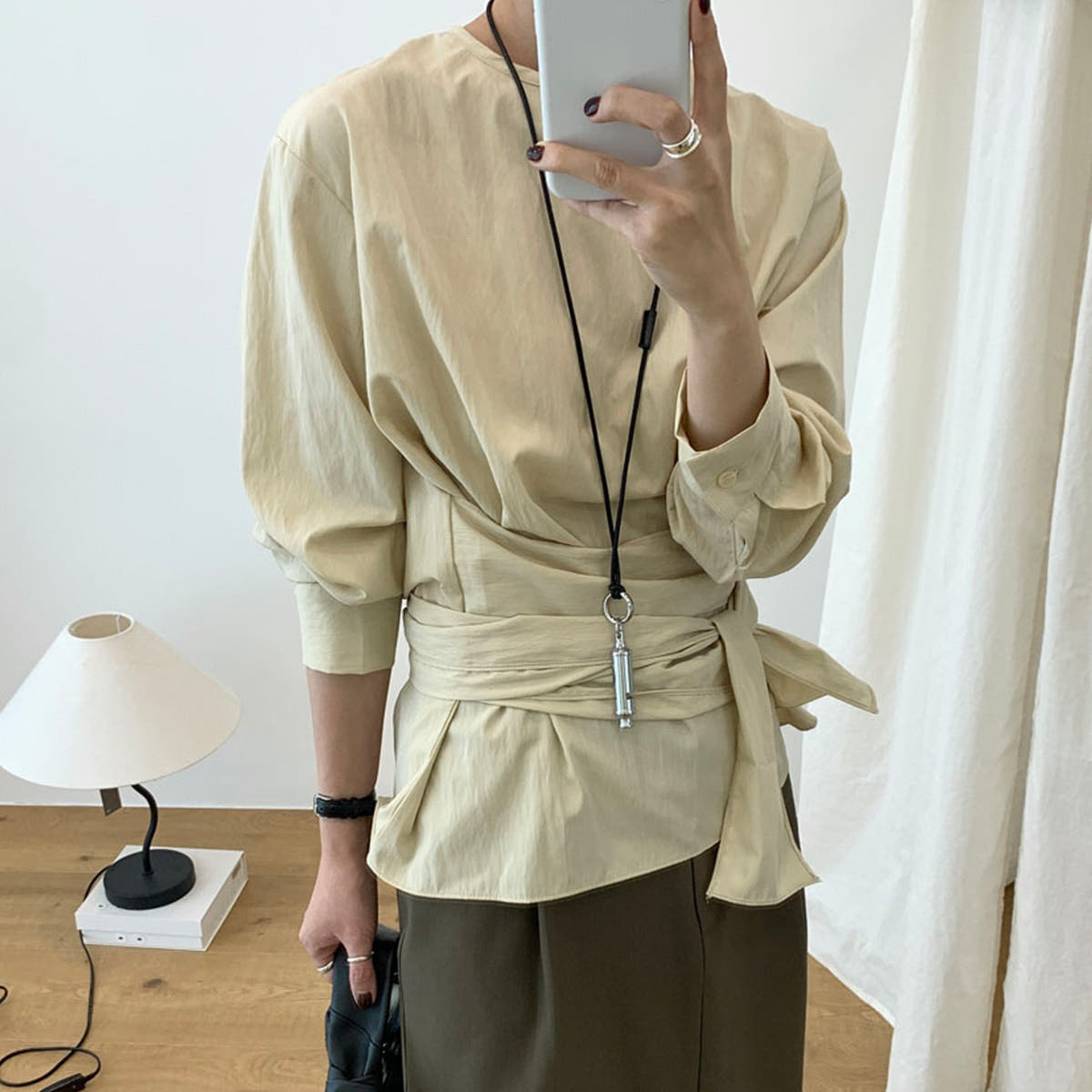 머글 랩블라우스 허리끈 드레이프 타이 블라우스 웨어링무드 가격 비교 웨어링무드 머글 랩블라우스 허리끈 드레이프 타이 블라우스 웨어링무드