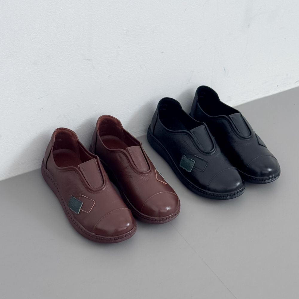 소울리 여성 가죽 슬립온 3CM 발편한 컴포트 단화 - 상품 이미지