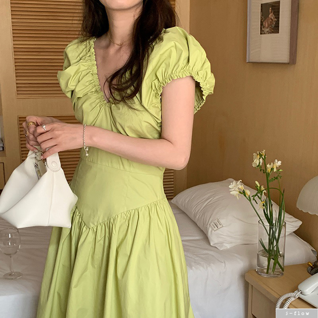 핀치 프릴 브이넥 코튼 롱 원피스 2col 여름 백리스 바스락 퍼프 밴딩 제이플로우 이미지 6