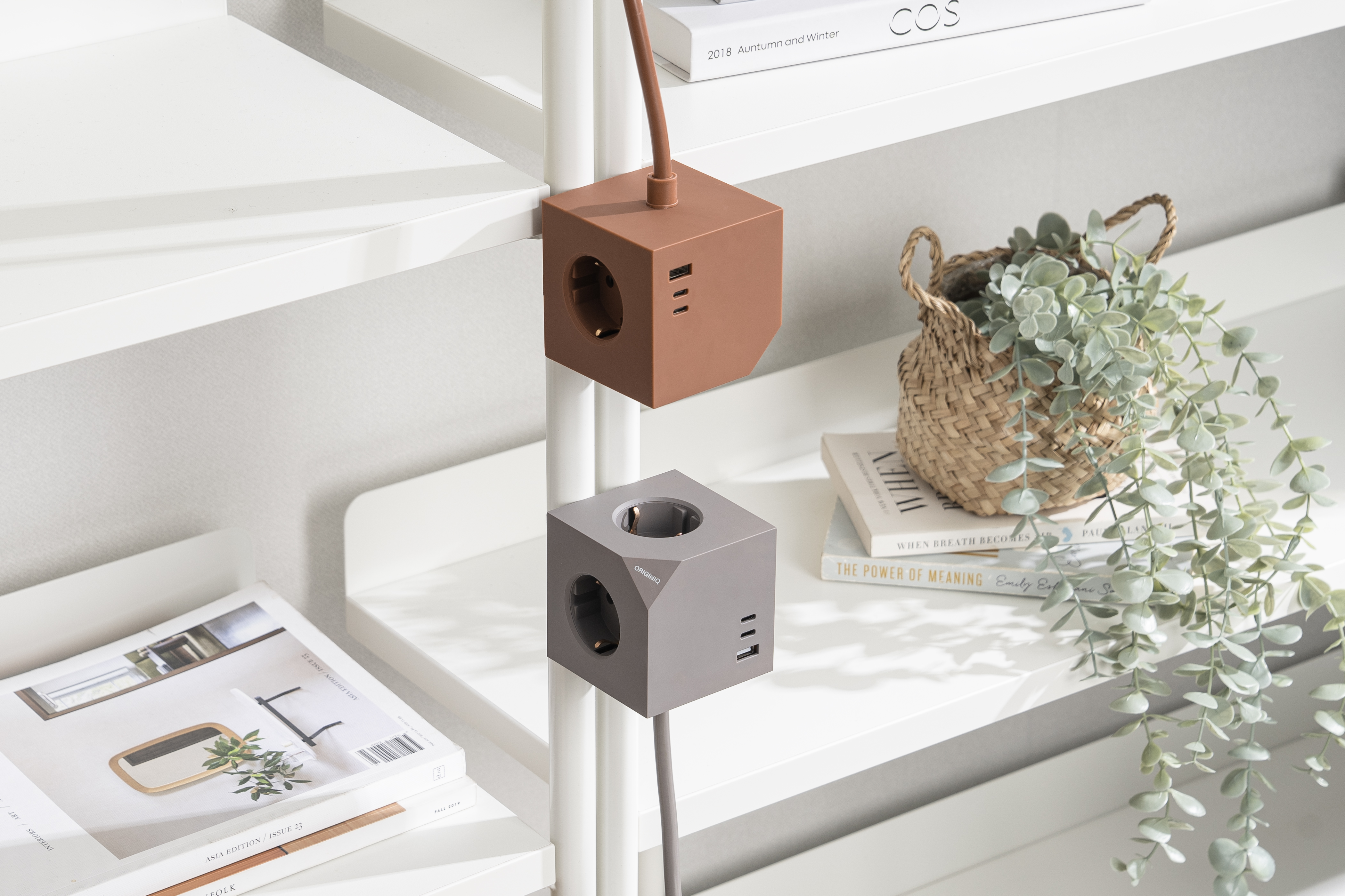 [본사직영] 오리지니크 멀티탭 고용량 멀티어댑터 콘센트 3구 USB 디자인 유선 3.0m - 상품 이미지