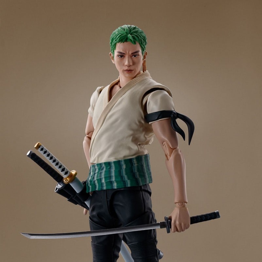 반다이 스피리츠 넷플릭스 원피스 롤로노아 조로 액션 피규어 S.H.Figuarts 실사 드라마 - 상품 이미지