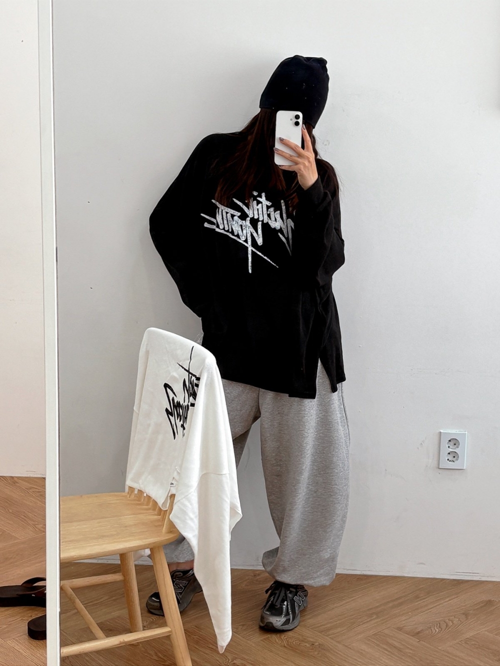 빅사이즈티셔츠 큰옷 여성긴팔티 박스 레터링 나염 옆트임 티셔츠 이미지 7