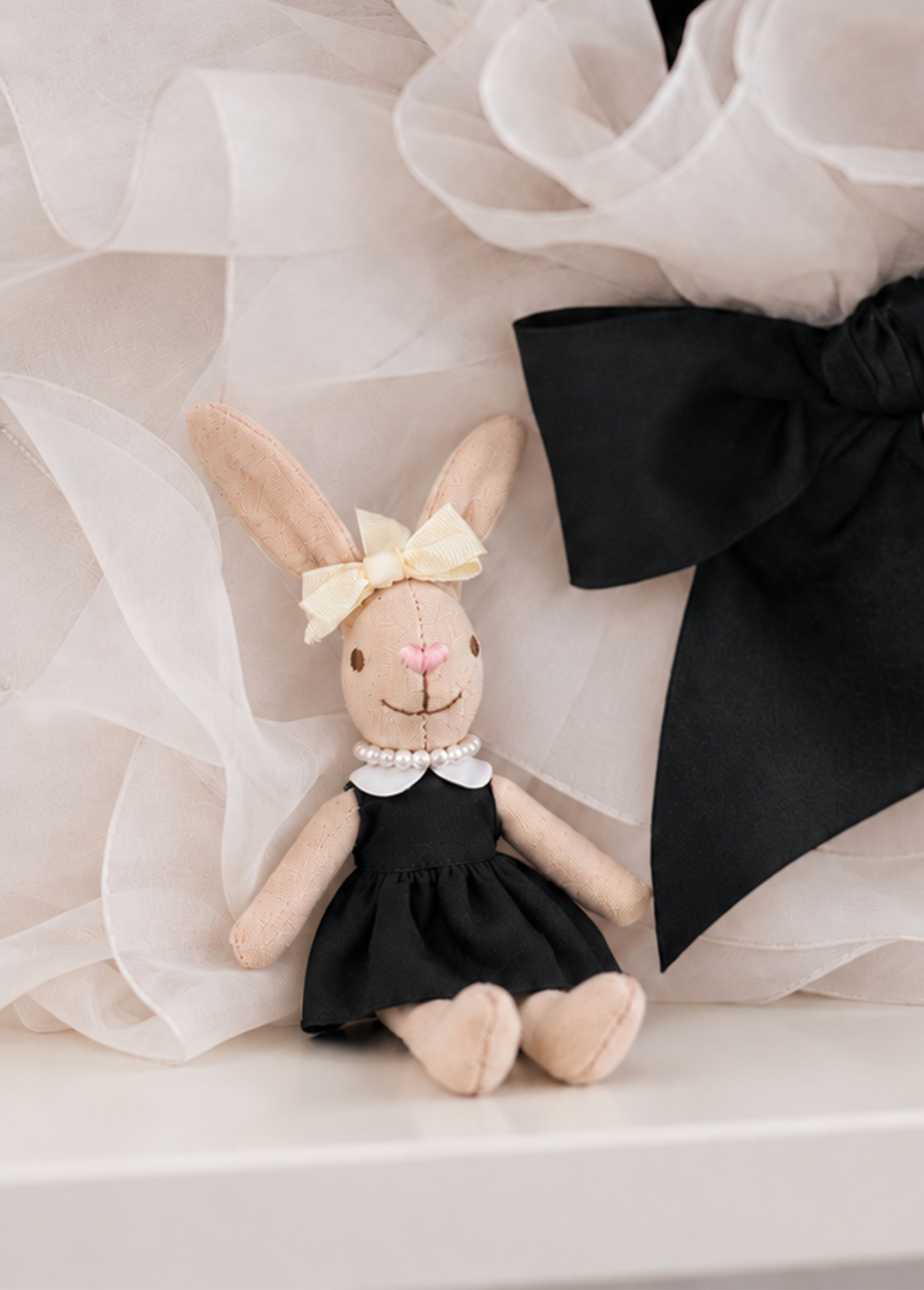 아이엠러블리 뮤즈 엘리스 13cm 토끼인형 키링 감성인형 - 상품 이미지