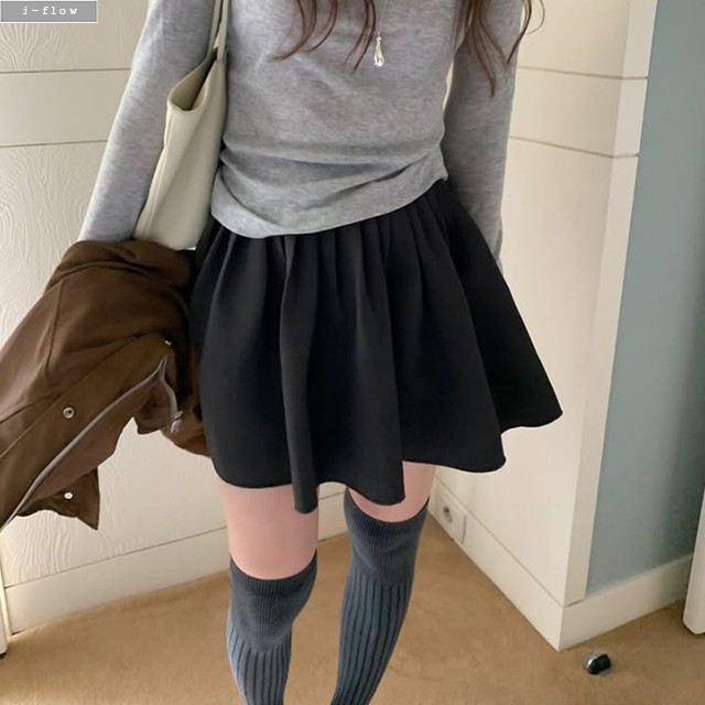 올리르 뒷밴딩 A라인 셔링 미니스커트 2col 가을 봄 볼륨핏 캉캉 속바지 제이플로우 - 상품 이미지