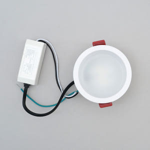쎈룩스 LED 다운라이트 온스 7.5cm(3인치) 8W 방습 움푹 매입등... 솔직 후기 | 실제 배치 사진 포함 - 상품 이미지 4