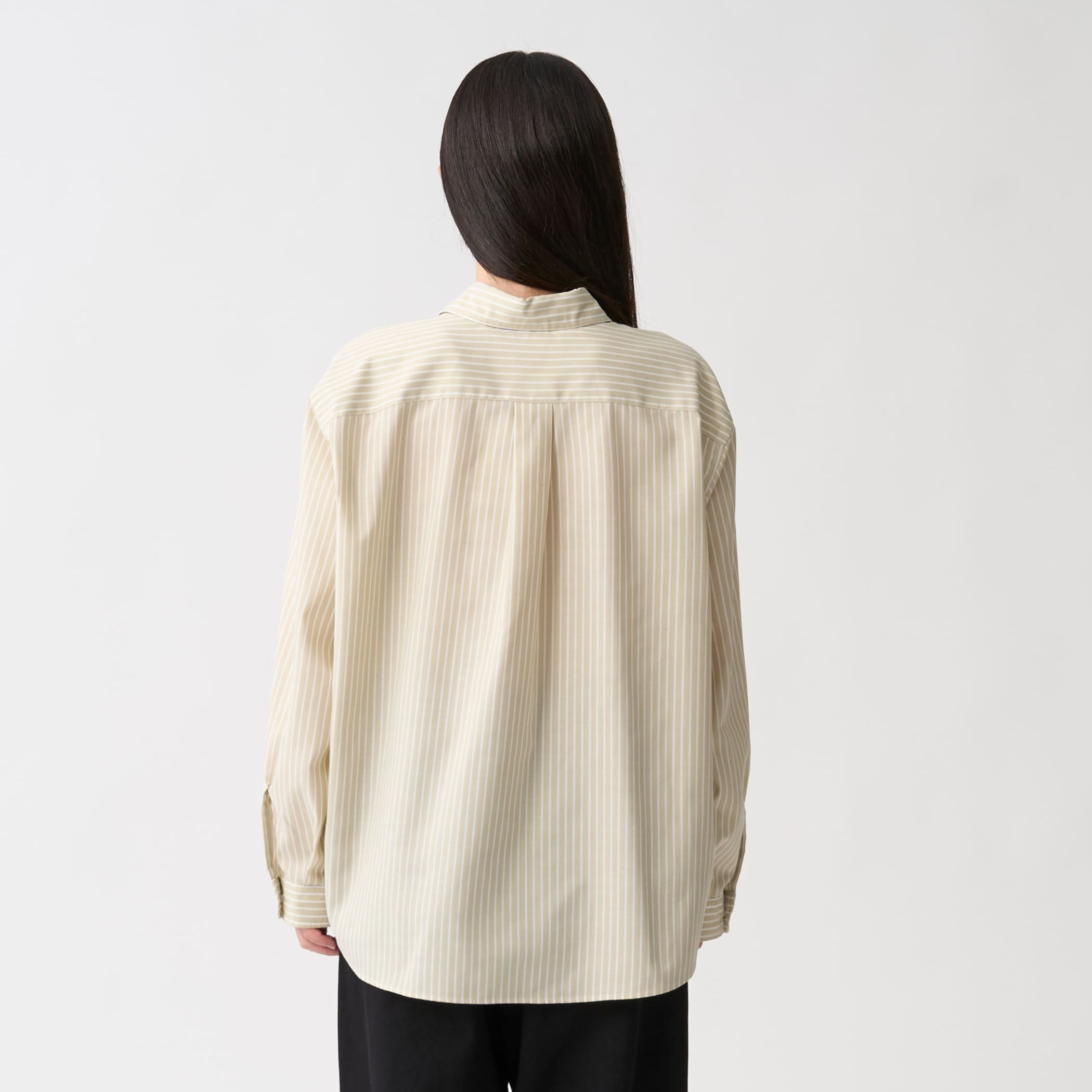단톤 옥스포드 클래식 칼라 긴팔 로고 셔츠 남방 여성 26FW [관부가세포함] - 상세 이미지 5