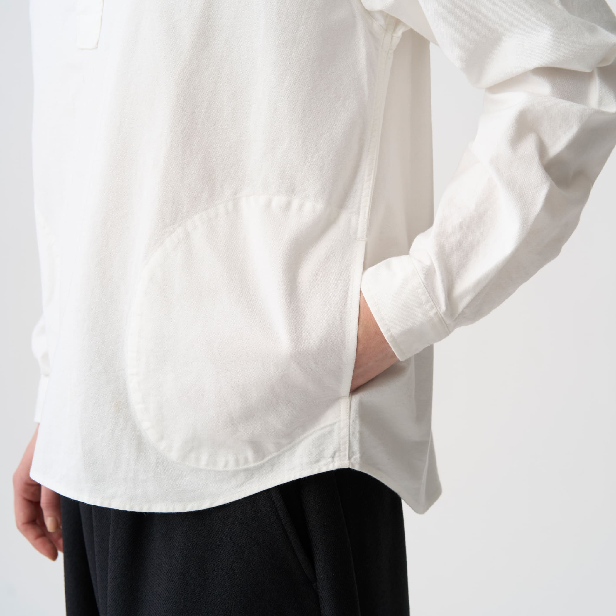 단톤 옥스포드 라운드 칼라 풀오버 반집업 긴팔셔츠 여성 26FW [관부가세포함] 이미지 6