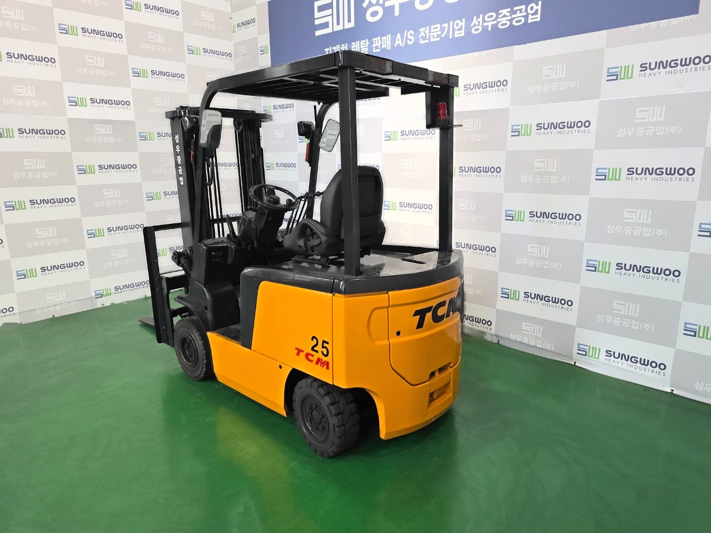 티씨엠 FB25-7 뒤 모습