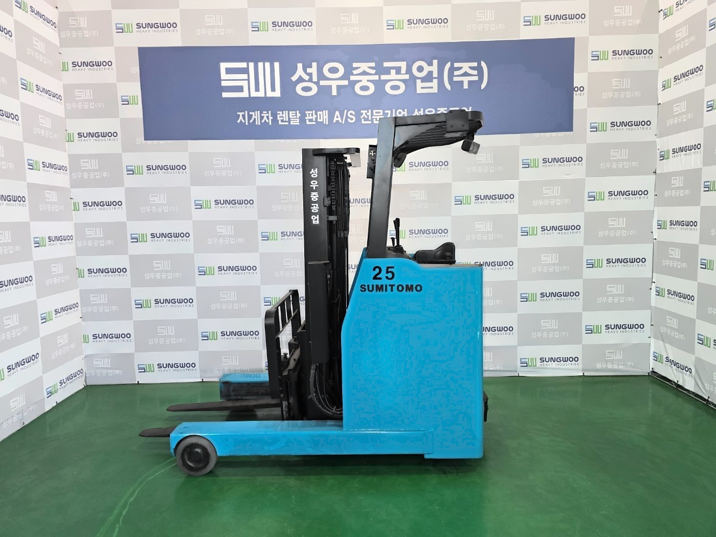 스미토모 62-FBRA25STE 전동 입식(리치) 2.5톤 2015년식 중고지게차