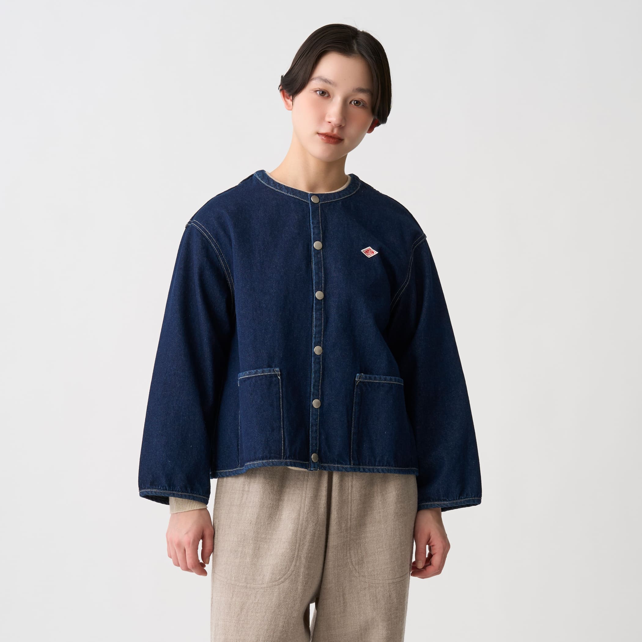 단톤 데님 노카라 커버올 인디고 워크 자켓 여성 26FW [관부가세포함] - 상세 이미지 2