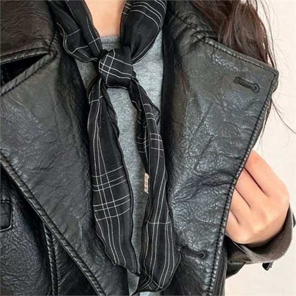 캐주얼 여성 삼각 스카프 체크 스카프 데일리 코디용 가을 - 상품 이미지