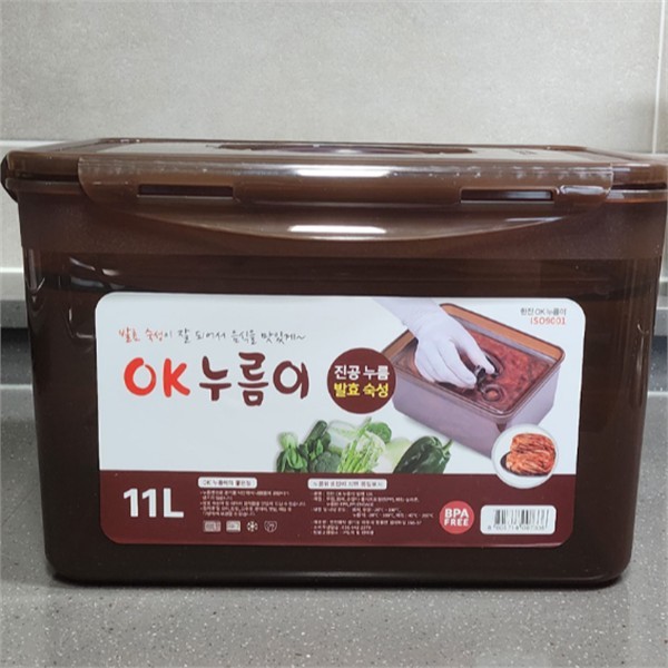 플라스틱 김치 밀폐 용기 11리터 누름판 김치 보관 직사각 - 상품 이미지