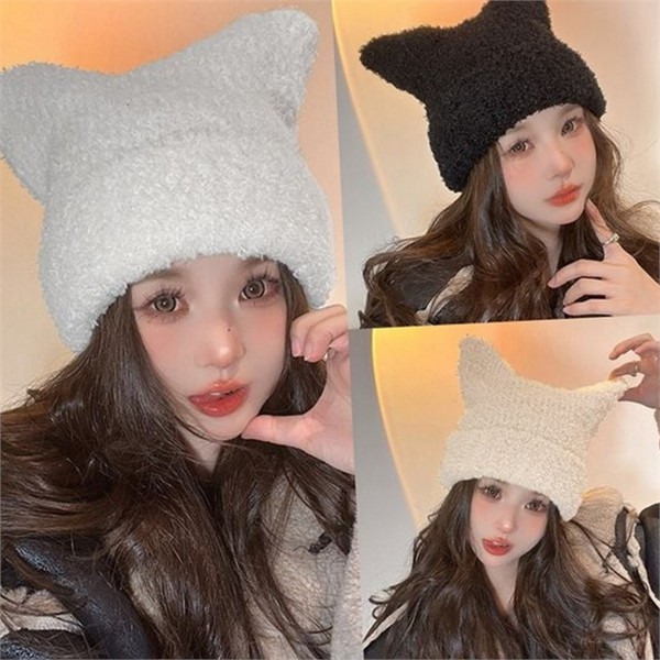 부드러운 여성 비니 모자 따뜻한 털 비니 뽀글이 방울 - 상품 이미지