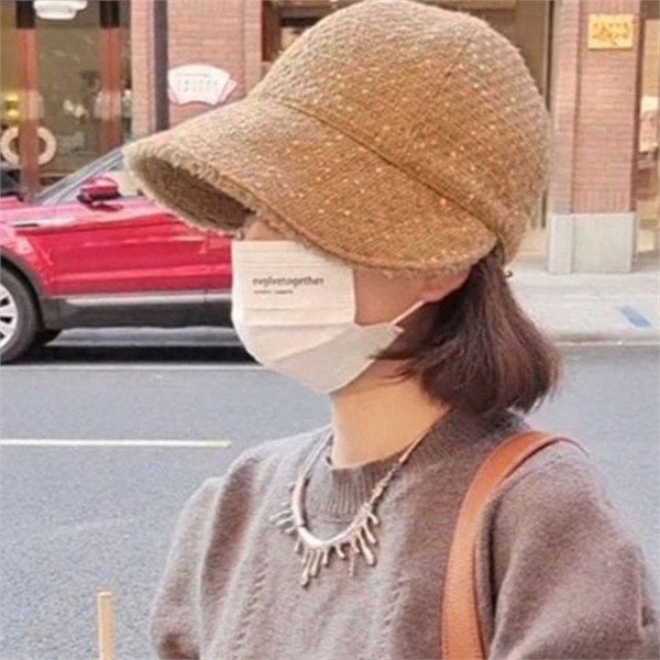 스타일리시 여성 벙거지 모자 따뜻한 방한 모자 기모 양털 - 메인 이미지