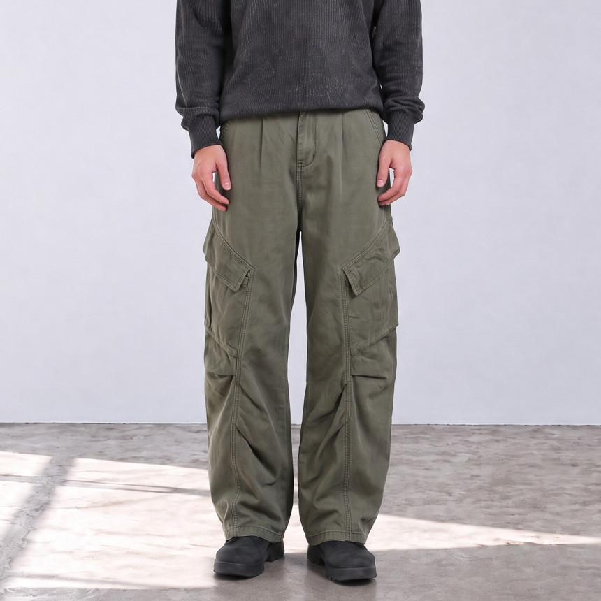 SILOU_MATERIAL_material_BOTTOM_20261008_232913_fa31aeb1.png