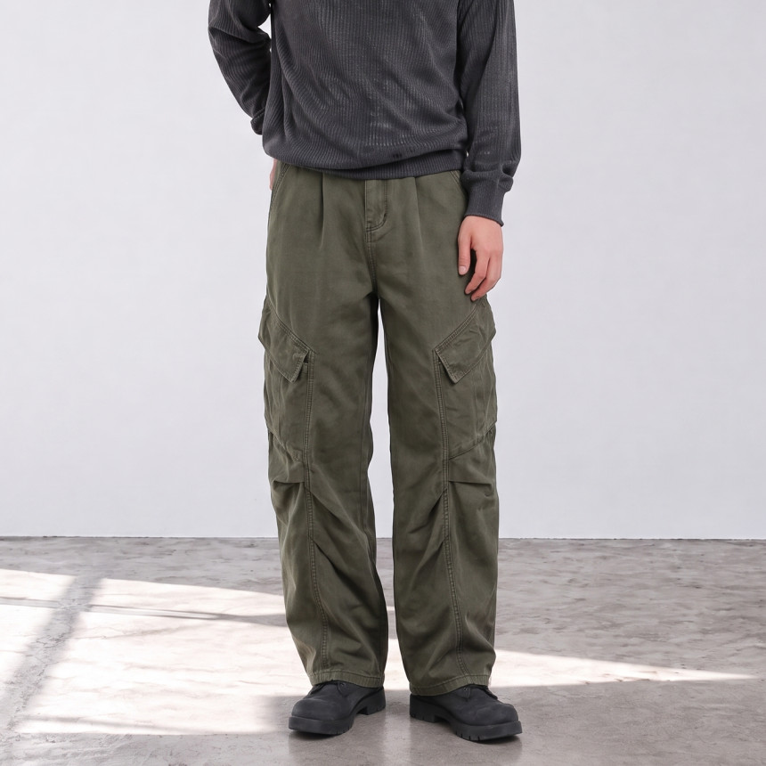 SILOU_MATERIAL_material_BOTTOM_20261008_232903_61e4944d.png