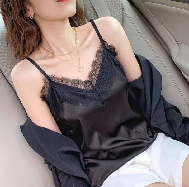 새틴 레이스나시 끈조절 여성용 이너웨어 티셔츠 여성 여름 이너 레이어드 블랙 S - 상품 이미지